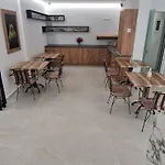 Elarin & Apartahotel