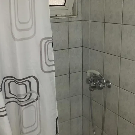 Apartmanhotel Elarin & 4*