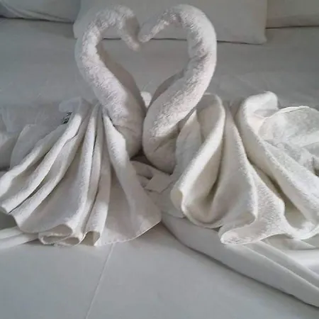 Elarin & Apartmanhotel Faliráki