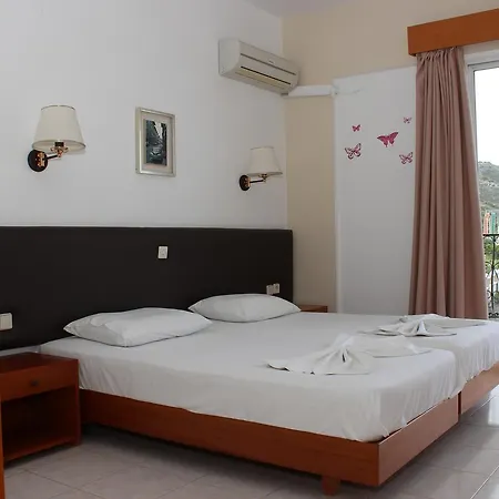 Elarin & Apartmanhotel 4*