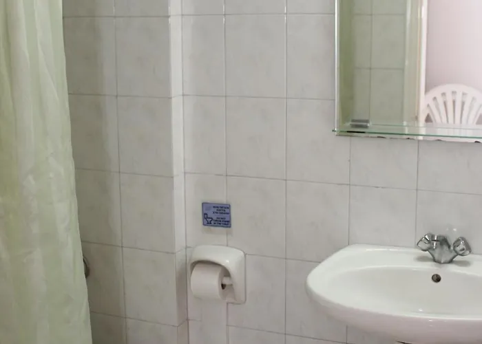 Hotel de apartamente Elarin & 4*