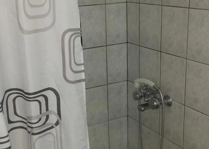 Hotel de apartamente Elarin & 4*