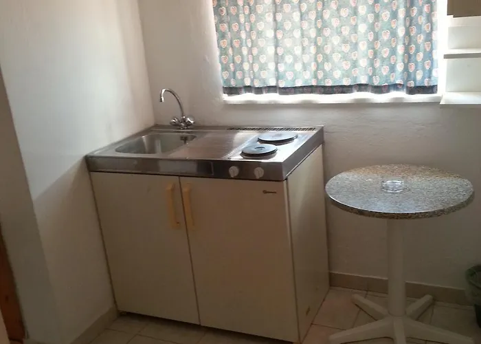 Hotel de apartamente Elarin &