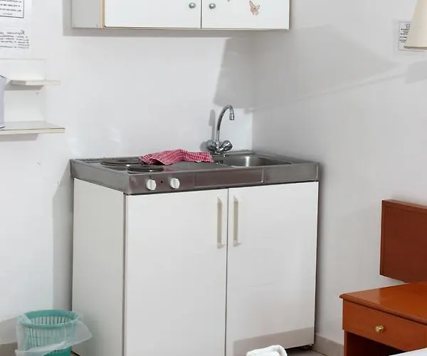 Hotel de apartamente Elarin & Faliraki