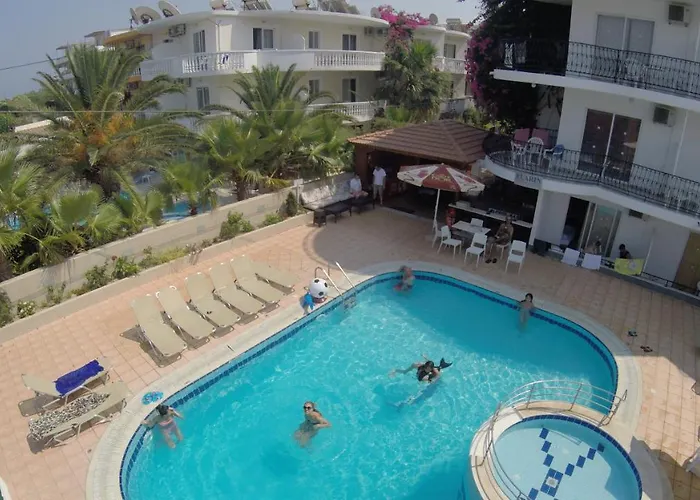 Hotel de apartamente Elarin & Faliraki