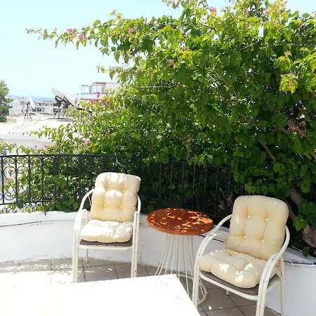 Apart-hotel Elarin &